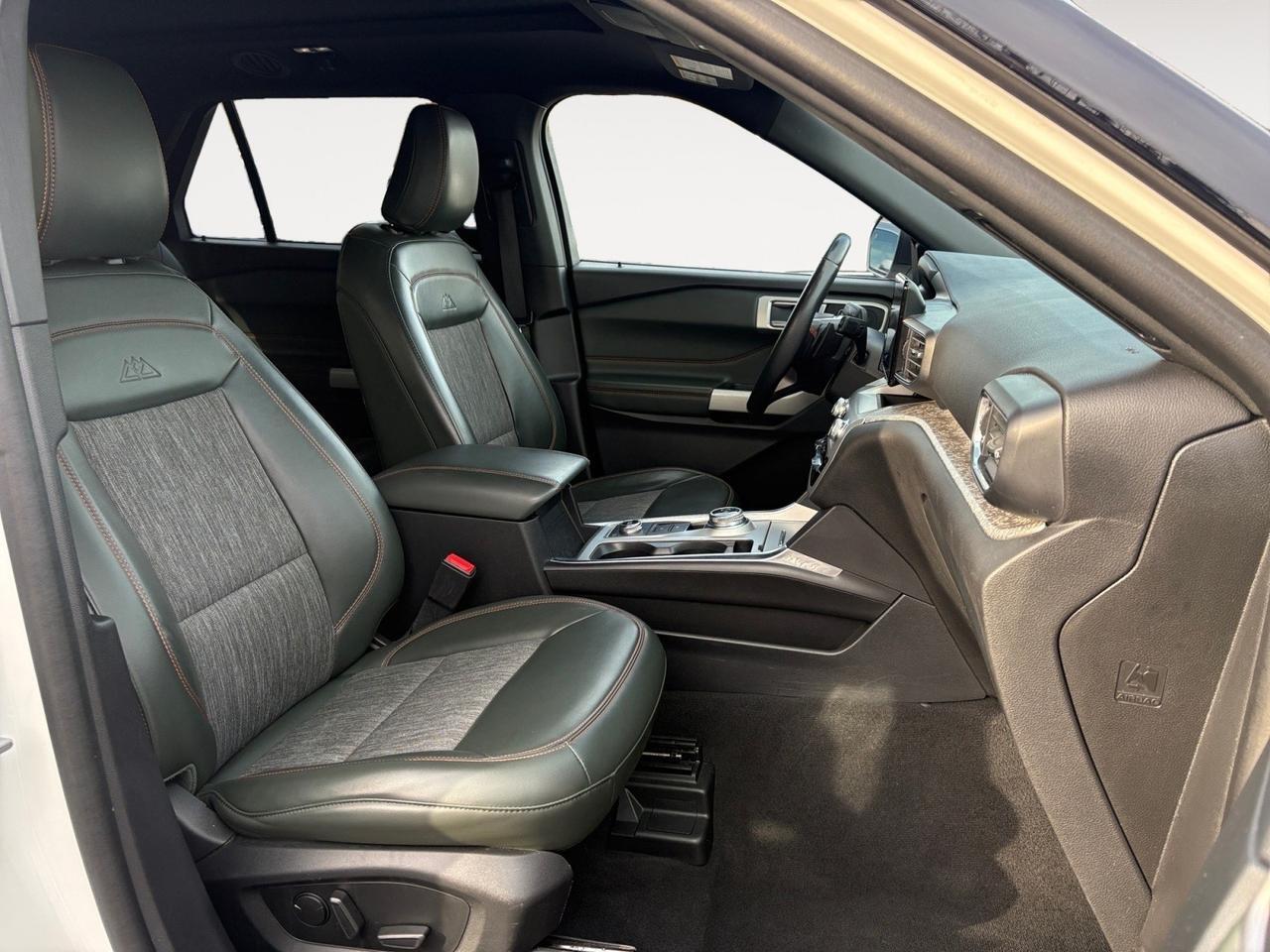 2022 Ford Explorer Timberline, HANDS FREE LIFTGATE, BLIND SPOT ALERT, FORWARD COLLISION ALERT, LANE KEEP ASSIST, PANORMIC MOONROOF, POWER 3RD ROW SEATS, HEATED SEATS, 360 BACKUP CAMERA, APPLE CARPLAY/ANDROID AUTO, ONLY 1 OWNER, EXPLORE THE ROAD! Virginia Beach VA