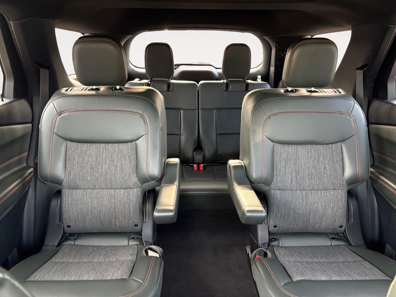 2022 Ford Explorer Timberline, HANDS FREE LIFTGATE, BLIND SPOT ALERT, FORWARD COLLISION ALERT, LANE KEEP ASSIST, PANORMIC MOONROOF, POWER 3RD ROW SEATS, HEATED SEATS, 360 BACKUP CAMERA, APPLE CARPLAY/ANDROID AUTO, ONLY 1 OWNER, EXPLORE THE ROAD! Virginia Beach VA