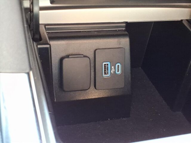 2022 Ford Explorer XLT TX 2022 Ford Explorer XLT TX