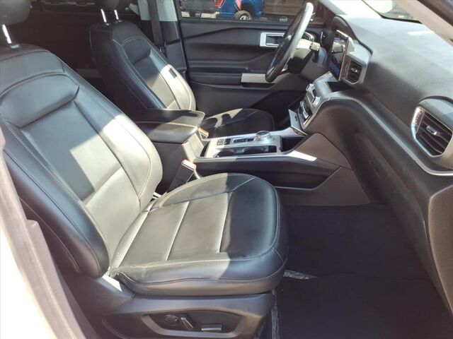 2022 Ford Explorer XLT TX 2022 Ford Explorer XLT TX