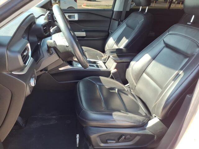 2022 Ford Explorer XLT TX 2022 Ford Explorer XLT TX