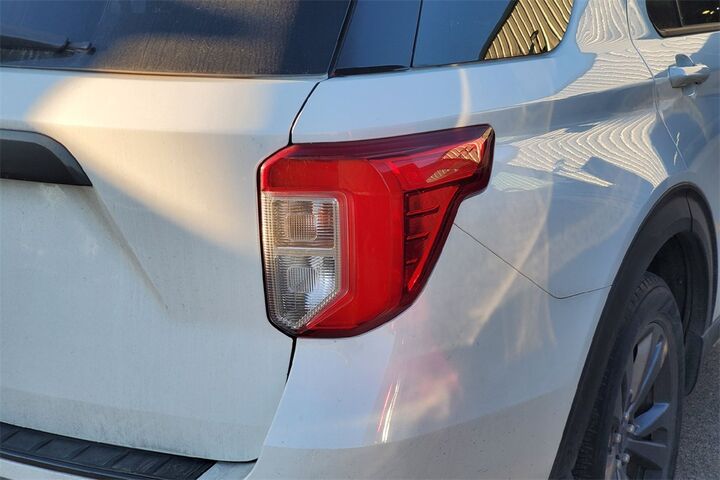 2022 Ford Explorer XLT  TX