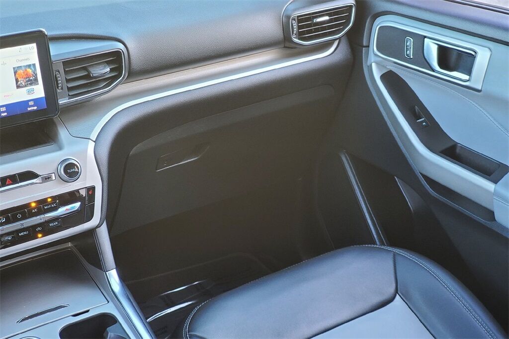 2022 Ford Explorer XLT Hondo TX