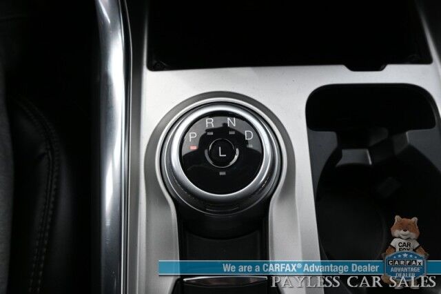 2022 Ford Explorer XLT / 4X4 / Power & Heated Leather Seats / Heated Steering Wheel / Auto Start / Blind Spot Alert / 3rd Row / Captain Chairs / Seats 6 / Apple CarPlay & Android Auto / Back Up Camera / Power Liftgate / Block Heater / 1-Owner Anchorage AK