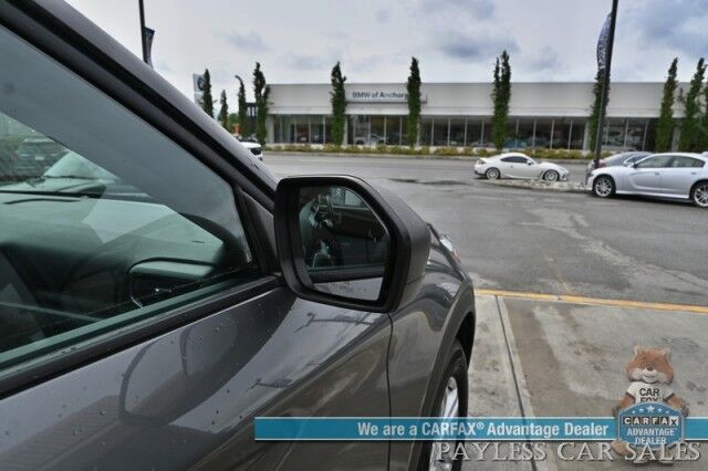 2022 Ford Explorer XLT / 4X4 / Power & Heated Leather Seats / Heated Steering Wheel / Auto Start / Blind Spot Alert / 3rd Row / Captain Chairs / Seats 6 / Apple CarPlay & Android Auto / Back Up Camera / Power Liftgate / Block Heater / 1-Owner Anchorage AK