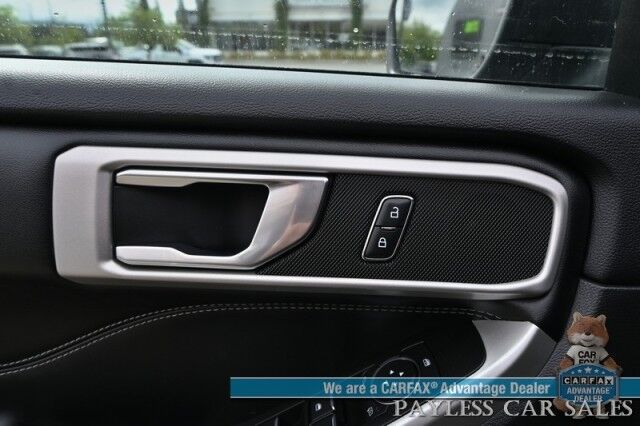 2022 Ford Explorer XLT / 4X4 / Power & Heated Leather Seats / Heated Steering Wheel / Auto Start / Blind Spot Alert / 3rd Row / Captain Chairs / Seats 6 / Apple CarPlay & Android Auto / Back Up Camera / Power Liftgate / Block Heater / 1-Owner Anchorage AK