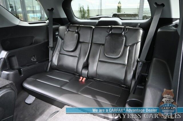 2022 Ford Explorer XLT / 4X4 / Power & Heated Leather Seats / Heated Steering Wheel / Auto Start / Blind Spot Alert / 3rd Row / Captain Chairs / Seats 6 / Apple CarPlay & Android Auto / Back Up Camera / Power Liftgate / Block Heater / 1-Owner Anchorage AK