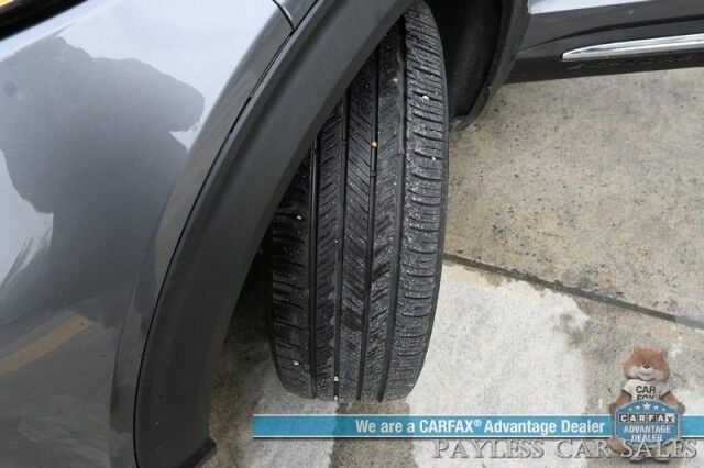 2022 Ford Explorer XLT / 4X4 / Power & Heated Leather Seats / Heated Steering Wheel / Auto Start / Blind Spot Alert / 3rd Row / Captain Chairs / Seats 6 / Apple CarPlay & Android Auto / Back Up Camera / Power Liftgate / Block Heater / 1-Owner Anchorage AK