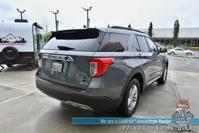 2022 Ford Explorer XLT / 4X4 / Power & Heated Leather Seats / Heated Steering Wheel / Auto Start / Blind Spot Alert / 3rd Row / Captain Chairs / Seats 6 / Apple CarPlay & Android Auto / Back Up Camera / Power Liftgate / Block Heater / 1-Owner Anchorage AK