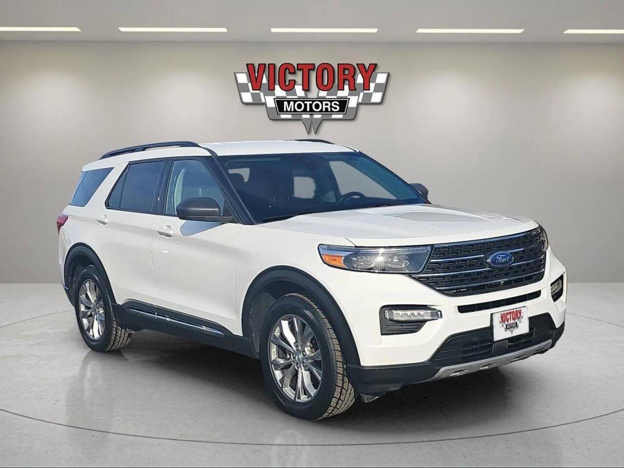 2022 Ford Explorer XLT AWD 4dr SUV
