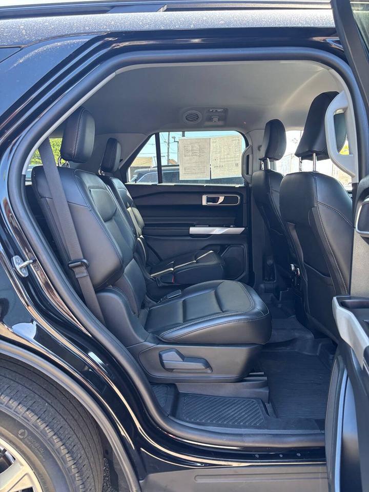 2022 Ford Explorer XLT AWD 4dr SUV Edison NJ