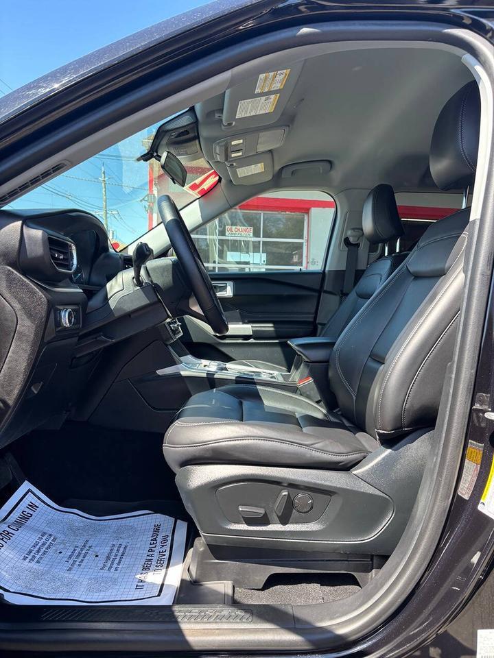 2022 Ford Explorer XLT AWD 4dr SUV Edison NJ