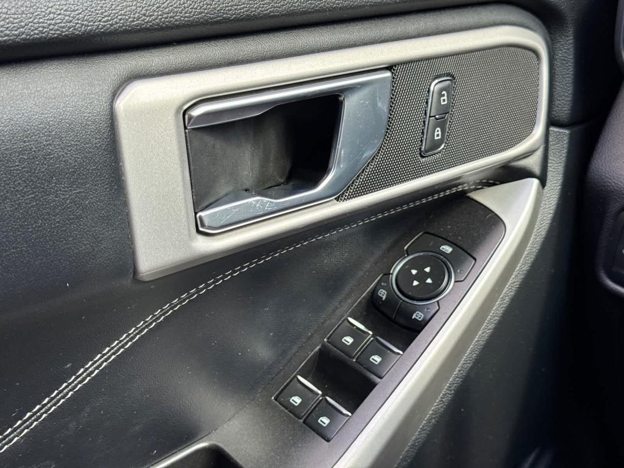 2022 Ford Explorer XLT Dartmouth MA