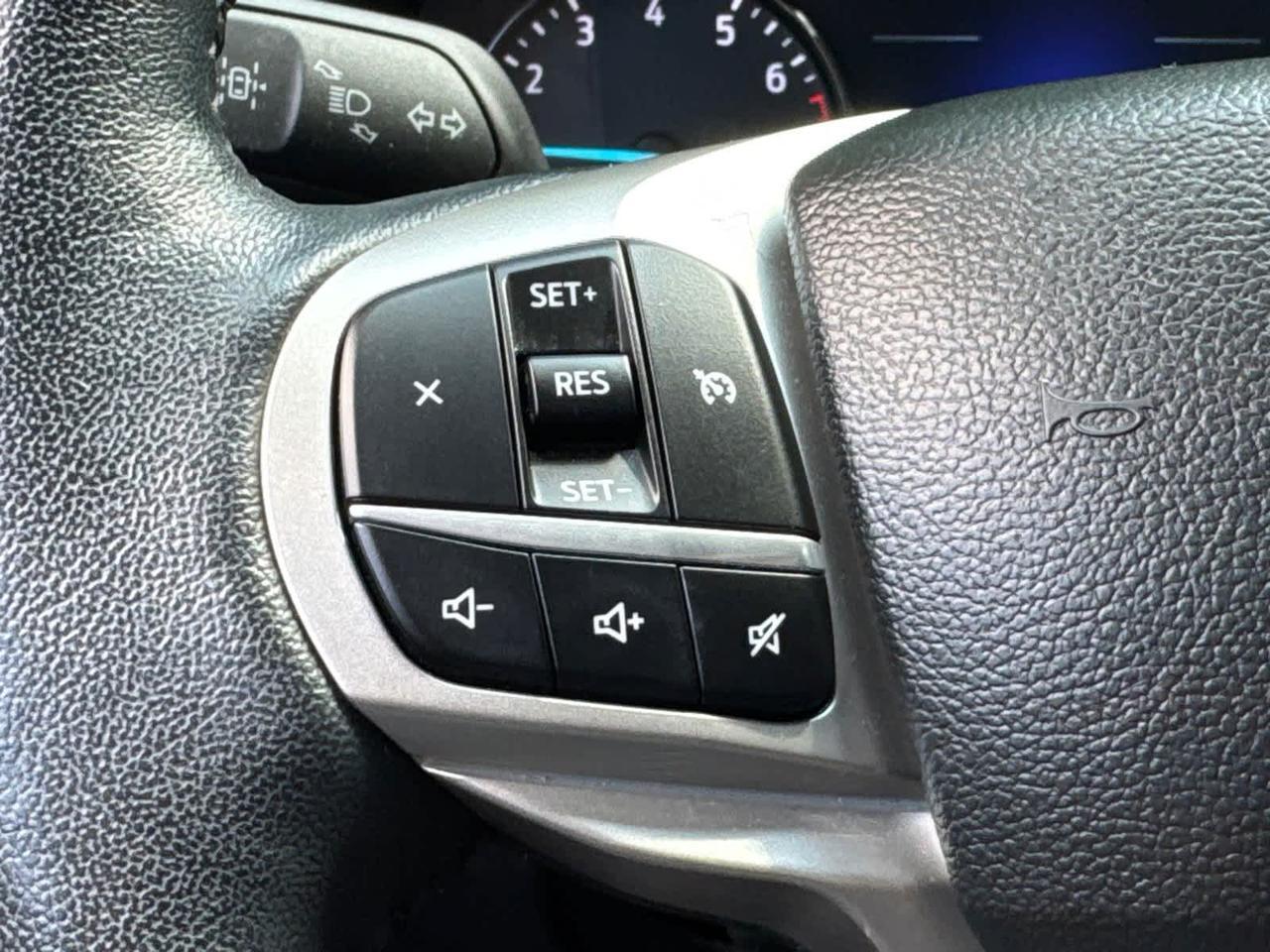 2022 Ford Explorer XLT Dartmouth MA