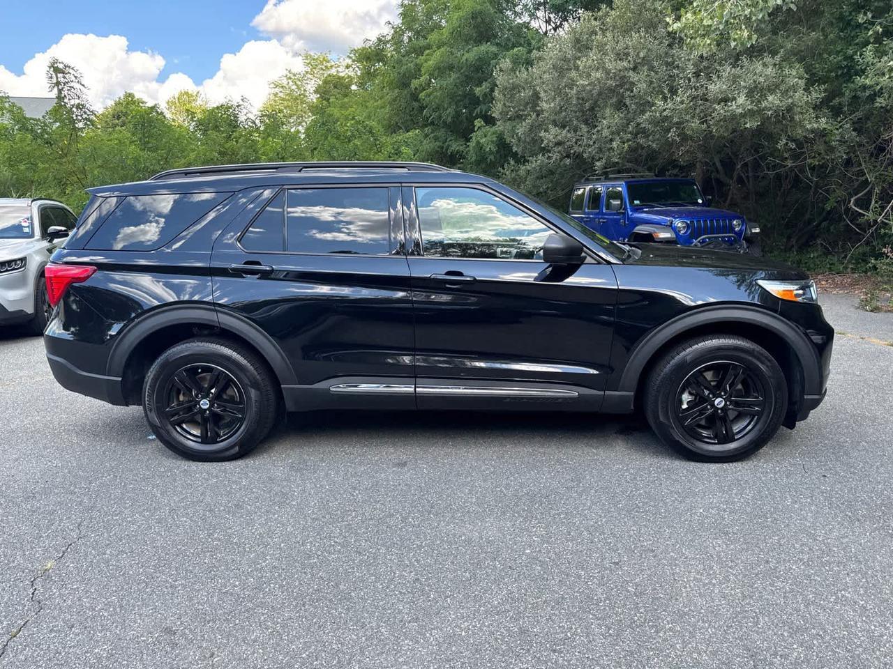 2022 Ford Explorer XLT Dartmouth MA