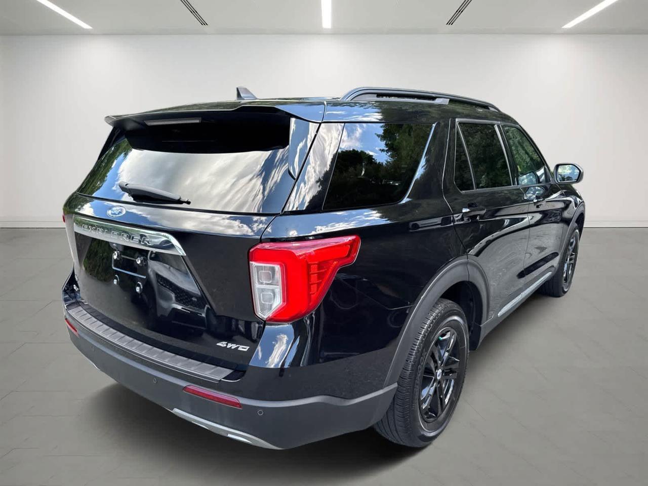 2022 Ford Explorer XLT Dartmouth MA