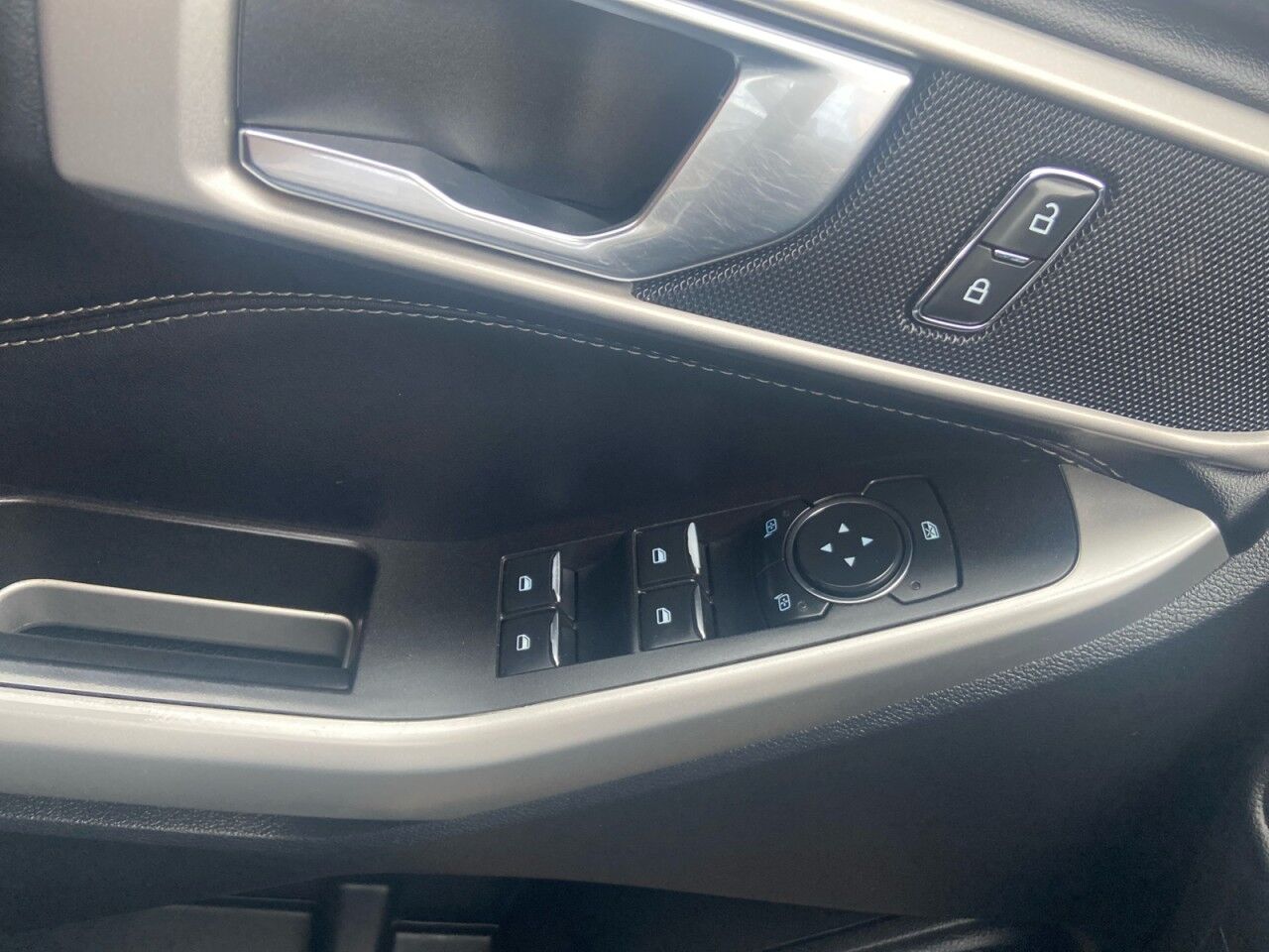 2022 Ford Explorer XLT High Level AB