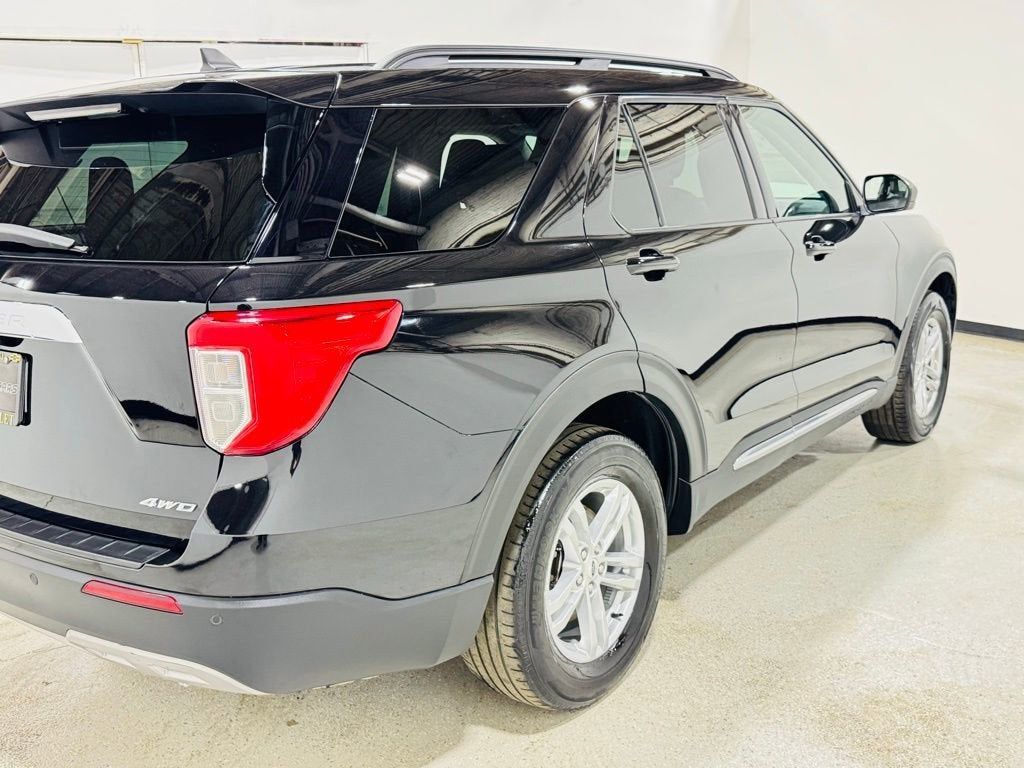 2022 Ford Explorer XLT photo 12