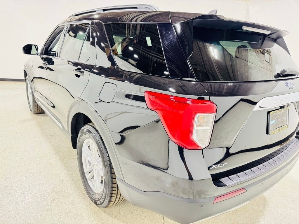 2022 Ford Explorer XLT photo 10