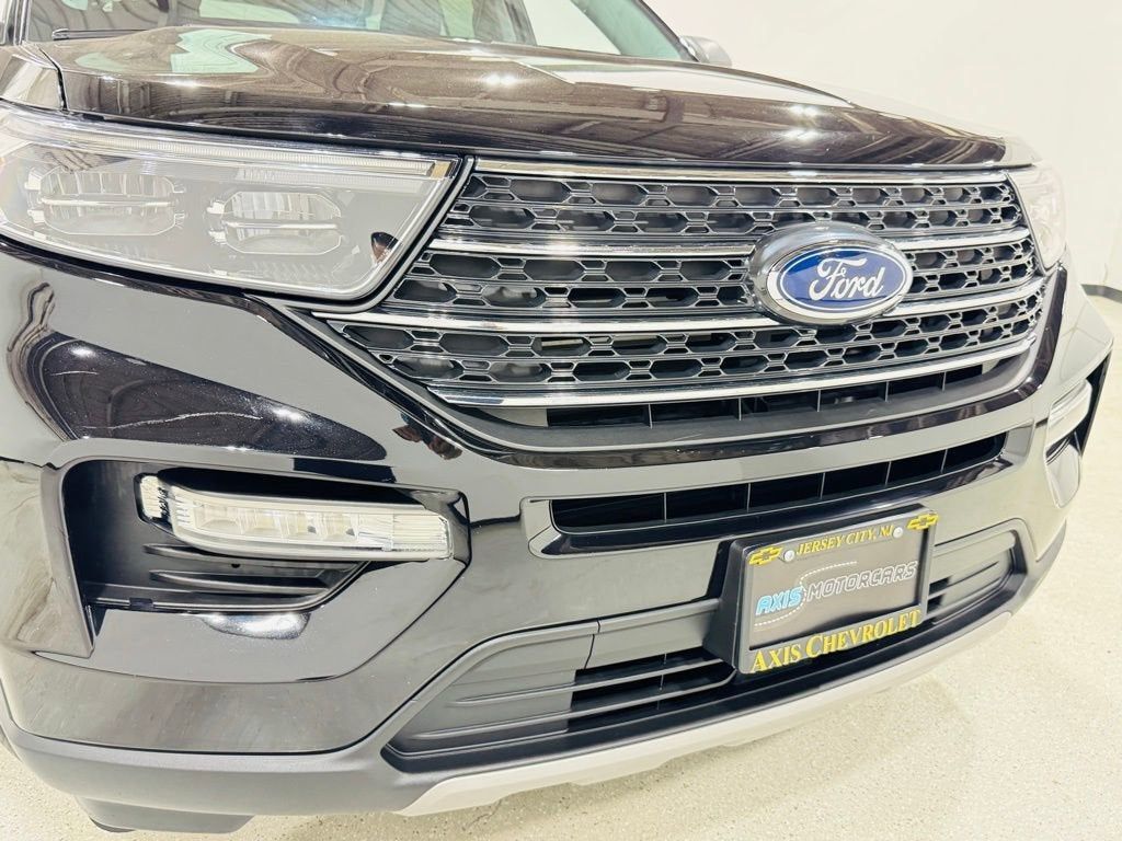 2022 Ford Explorer XLT photo 14