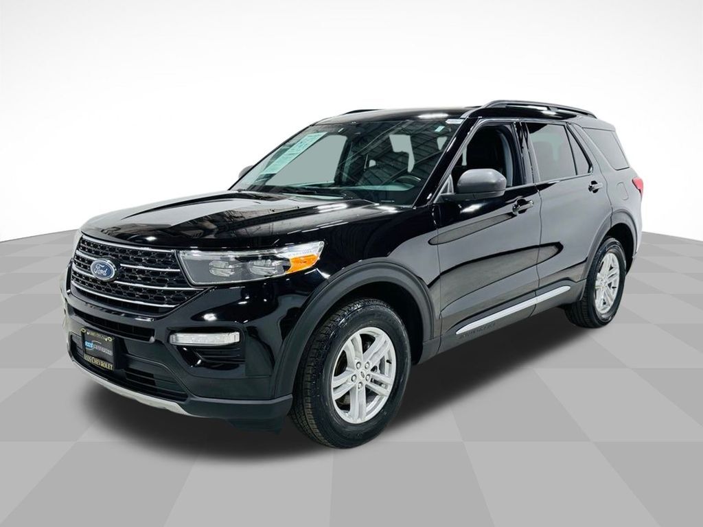 2022 Ford Explorer XLT photo 45