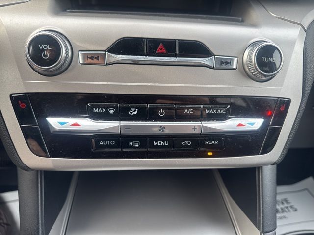 2022 Ford Explorer XLT Random Lake WI