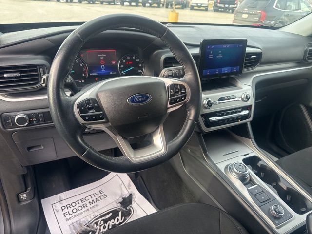 2022 Ford Explorer XLT Random Lake WI