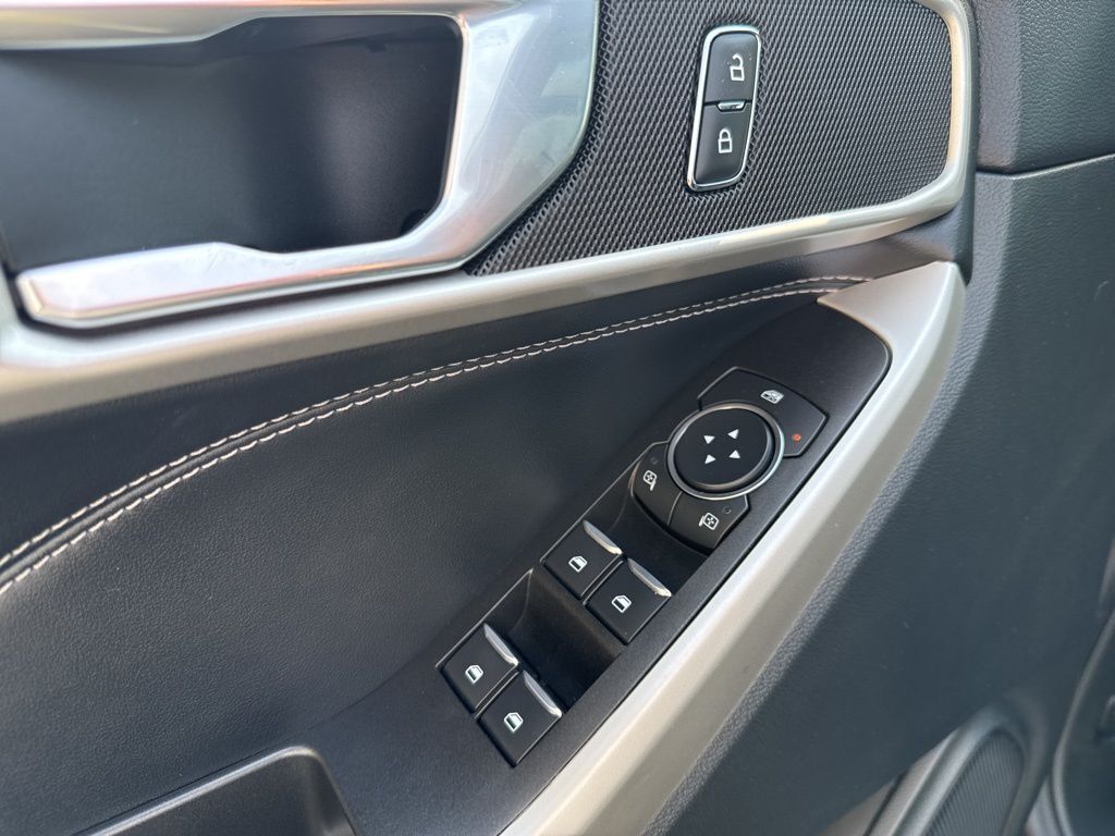 2022 Ford Explorer XLT Mount Joy PA