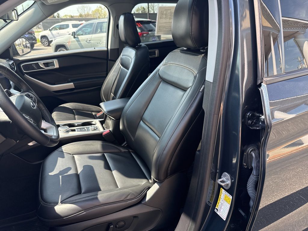 2022 Ford Explorer XLT Mount Joy PA