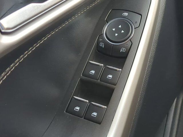 2022 Ford Explorer XLT Appleton WI