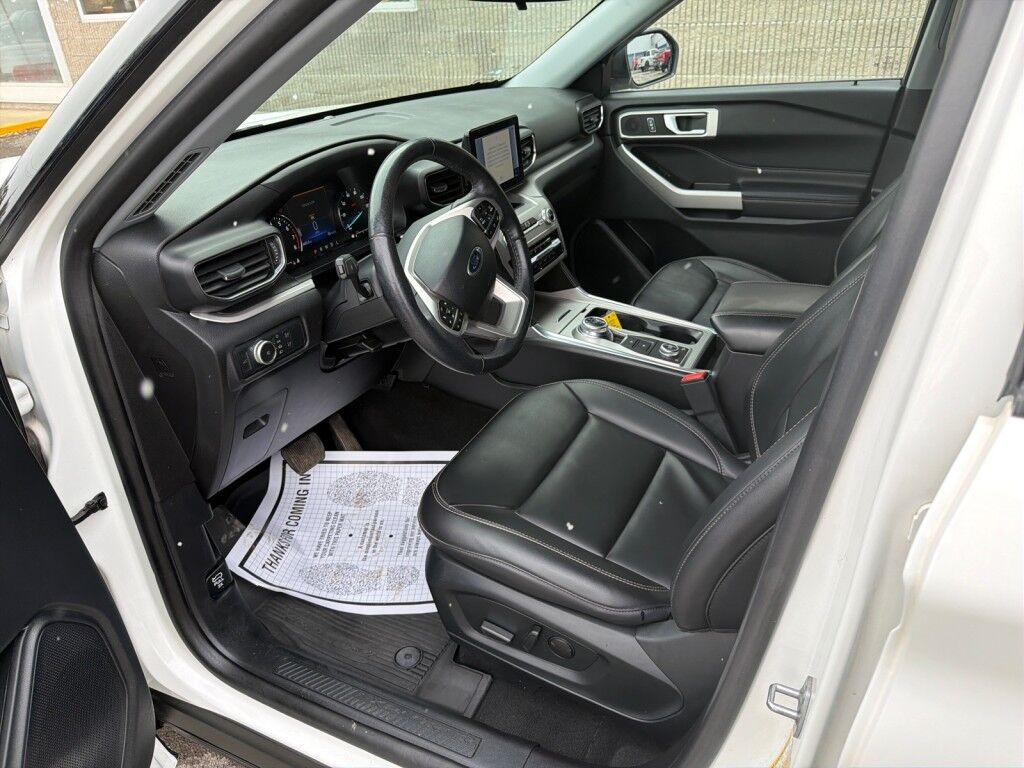 2022 Ford Explorer XLT Cooperstown NY