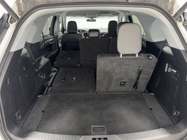 2022 Ford Explorer XLT Pine River MN