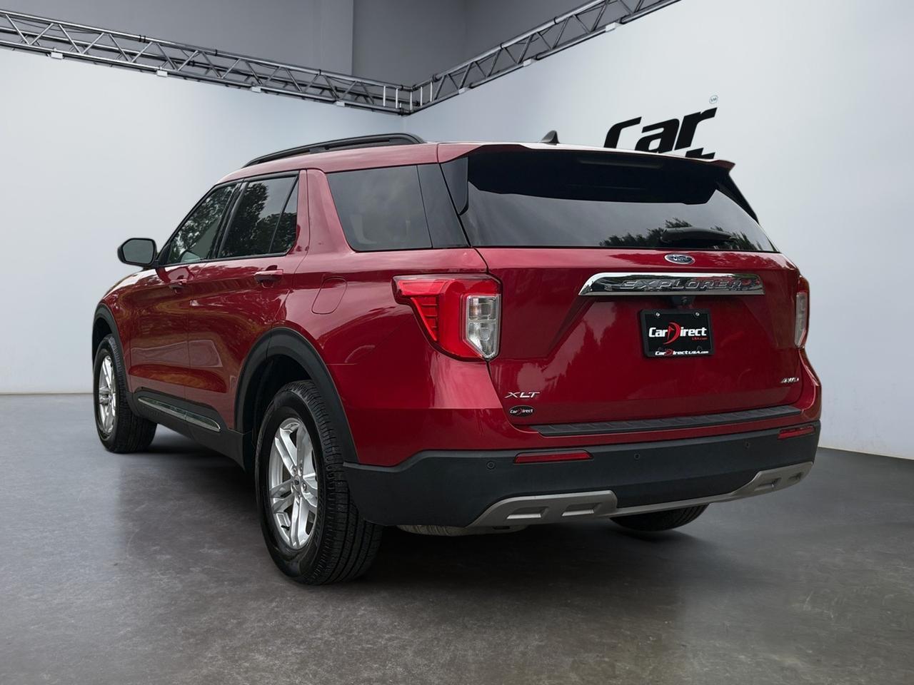 2022 Ford Explorer XLT, ROOF RACKS, CAPTAINS CHAIRS, 3RD ROW SEATING, AUTO START/STOP, POWER LIFTGATE, BACKUP CAMERA, PARKING SENSORS, APPLE CARPLAY/ANDROID AUTO, HEATED STEERING WHEEL & SEATS, LANE KEEP ASSIST, BLIND SPOT ALERT, ONLY 1 OWNER, CLEAN CARFAX, EXPLORE THE Virginia Beach VA