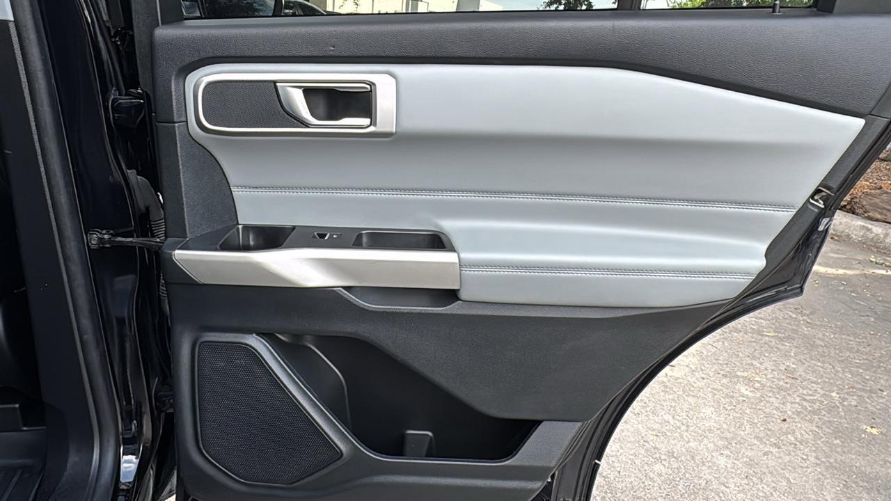 2022 Ford Explorer XLT  Selma TX