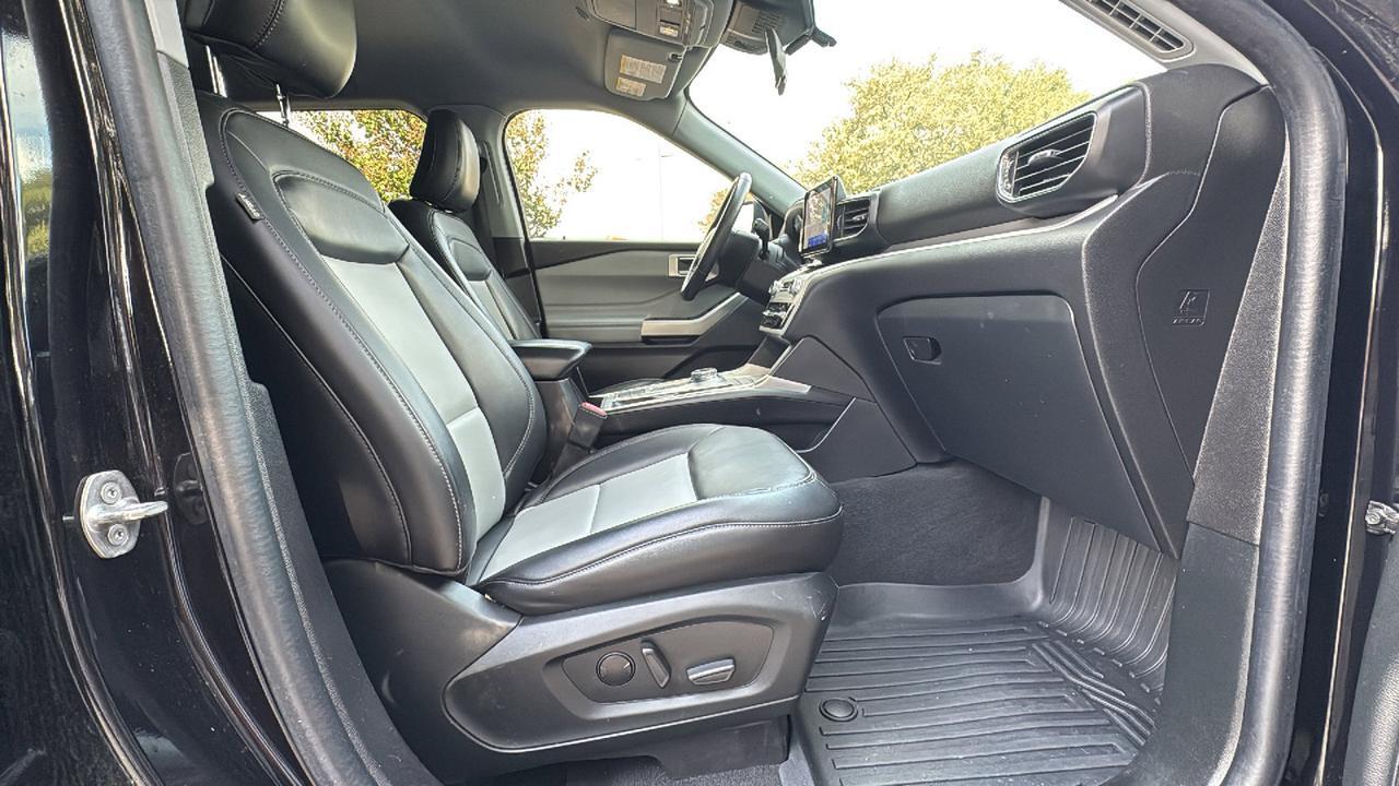 2022 Ford Explorer XLT  Selma TX