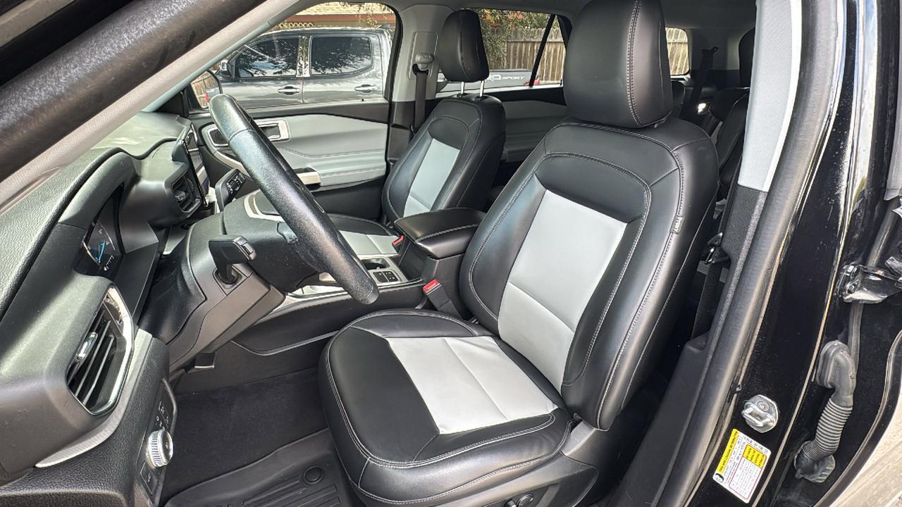 2022 Ford Explorer XLT  Selma TX