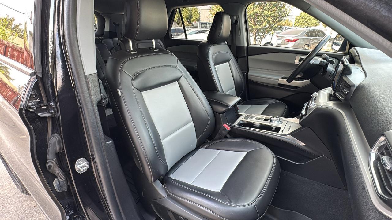 2022 Ford Explorer XLT  Selma TX