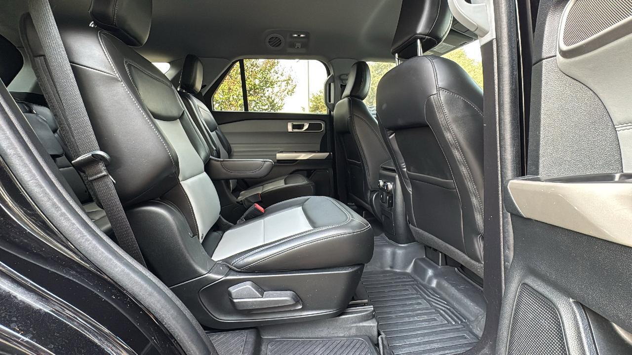 2022 Ford Explorer XLT  Selma TX