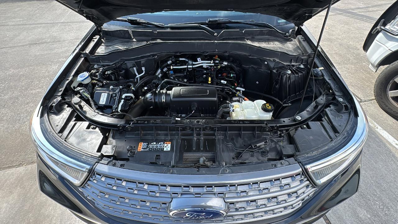 2022 Ford Explorer XLT  Selma TX