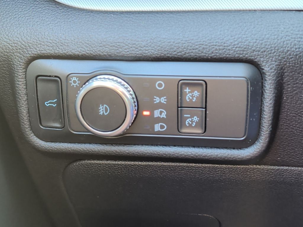 2022 Ford Explorer XLT Worcester MA