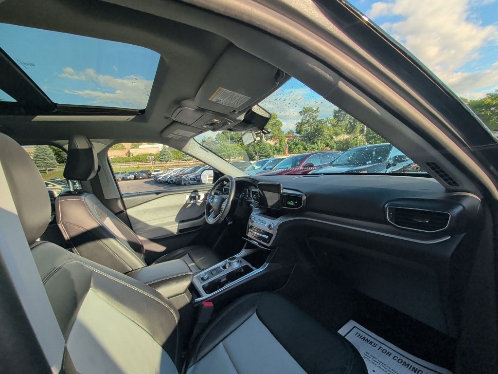 2022 Ford Explorer XLT Worcester MA