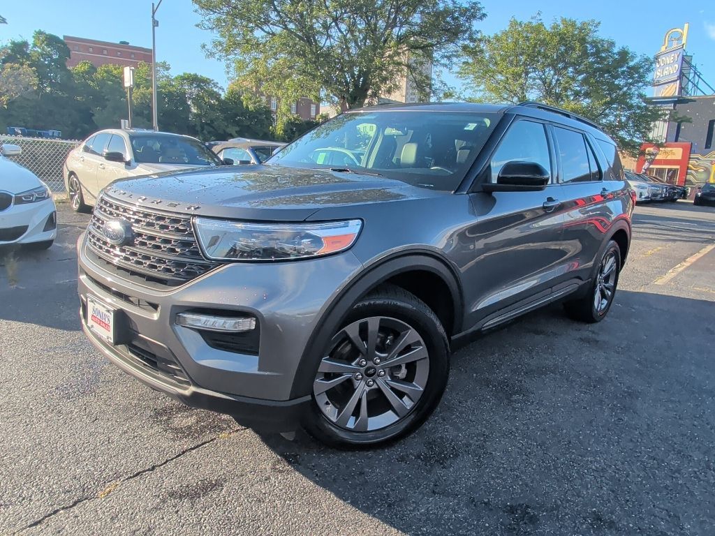 2022 Ford Explorer