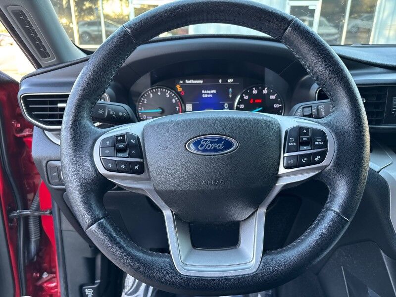 2022 Ford Explorer XLT w/THREE-ROW LEATHER & 20in WHEELS Seffner FL