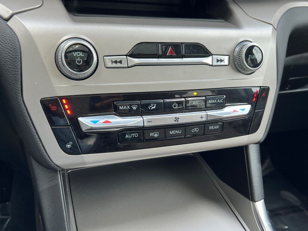 2022 Ford Explorer XLT Ashland VA