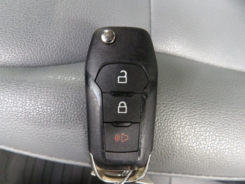 2022 Ford F-150 4x4 Regular Cab XL Fond du Lac WI