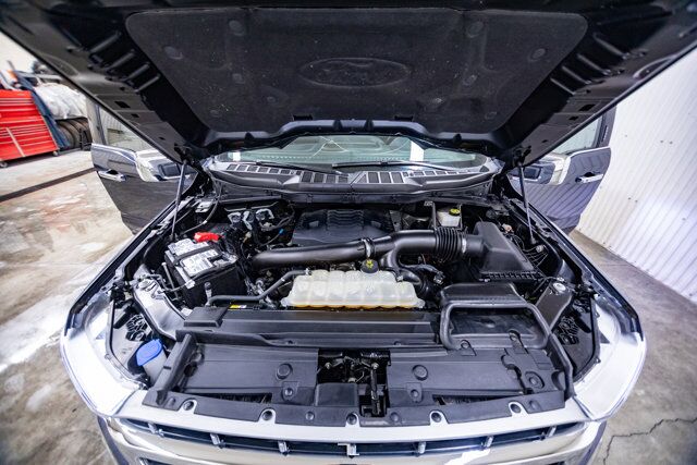 2022 Ford F-150 4x4 Super Crew Lariat Leather Nav BCam Red Deer AB