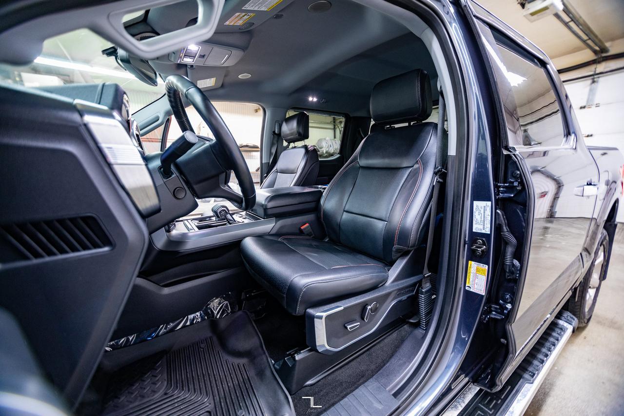 2022 Ford F-150 4x4 Super Crew Lariat Leather Nav BCam Red Deer AB