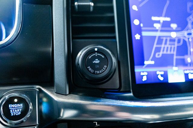 2022 Ford F-150 4x4 Super Crew Lariat Leather Nav BCam Red Deer AB