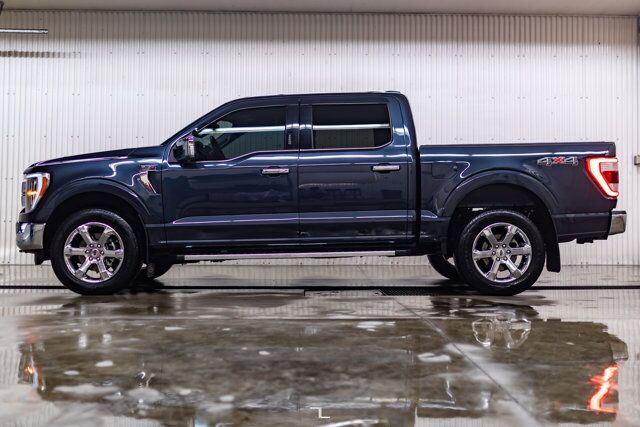 2022 Ford F-150 4x4 Super Crew Lariat Leather Nav BCam Red Deer AB