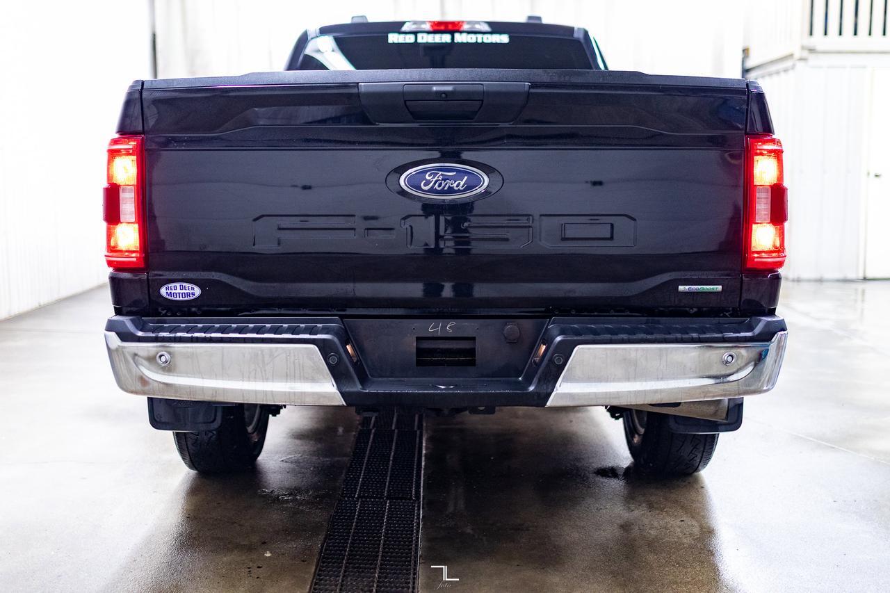 2022 Ford F-150 4x4 Super Crew XLT Nav BCam Red Deer AB